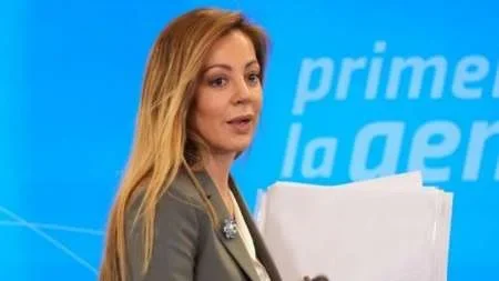 Finalmente se queda en Nación: Flavia Royón es la nueva secretaria de Minería