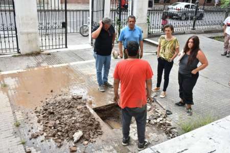 A pocos días del inicio de clases la ministra de Educación visitó y supervisó varias escuelas de la provincia