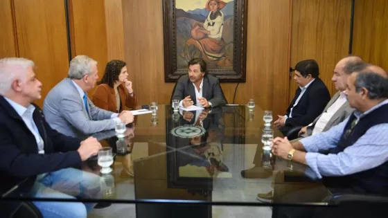 Sáenz se reunió con autoridades de la UNSa y analizaron la situación de la institución